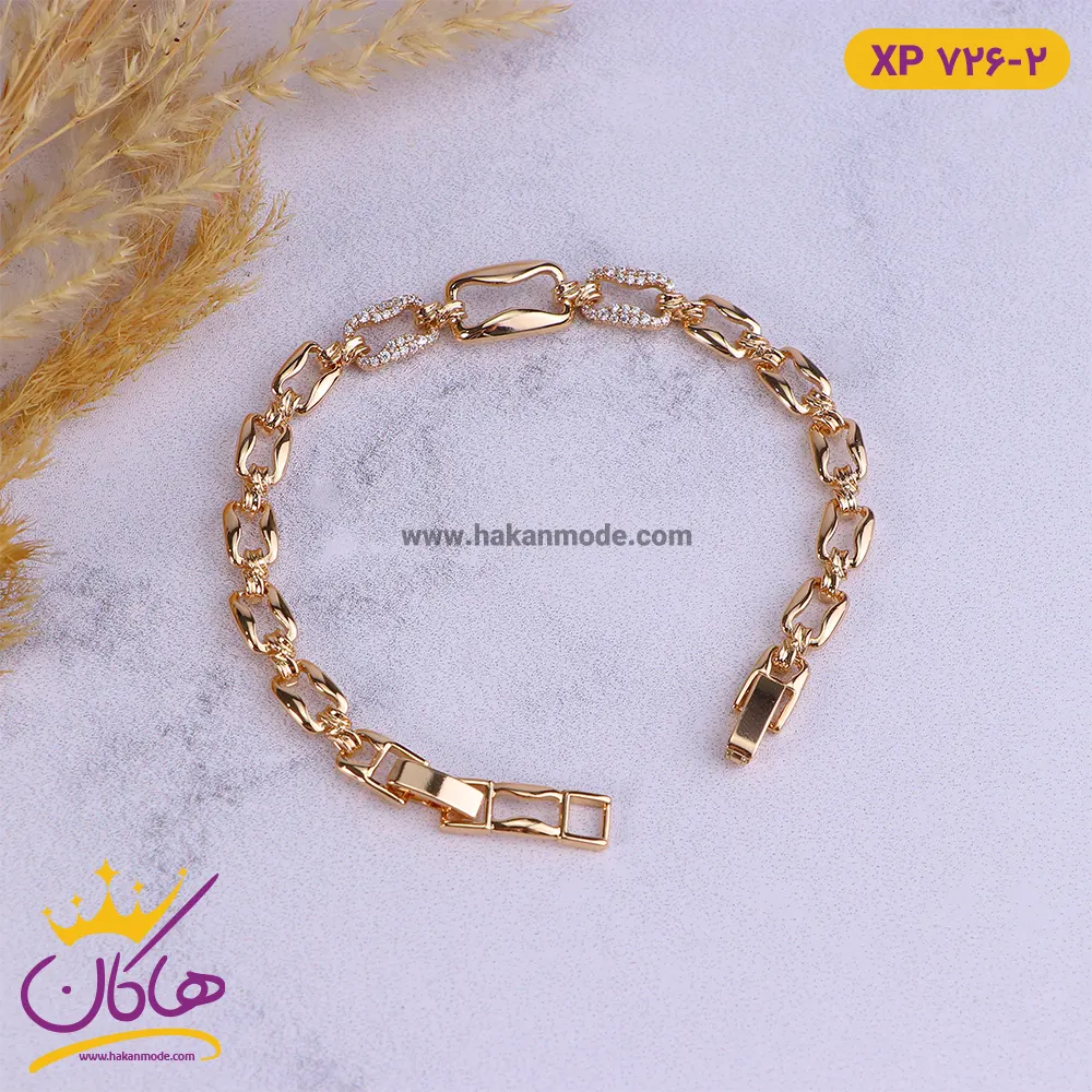 دستبند استیل زنانه ساده و نگین دار دستبند استیل زنانه ساده و نگین دار | کد XP726/2 - Image 1