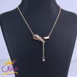 گردنبند استیل زنانه نیم پاپیون نگینی XP 13373