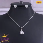 نیم ست نقره مثلثی نگین دار | AR 210