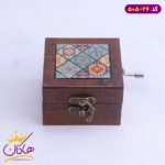 موزیک باکس چوبی طرح کاشی گل دار | 505/26