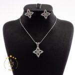 نیم ست نقره طرح برگ نگین دار | H 612