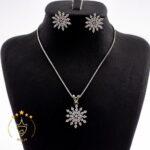 نیم ست نقره طرح خورشید نگین دار | H 681 