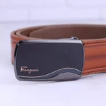 کمربند پلاکی چرم طبیعی مردانه عسلی Feragama - Image 3
