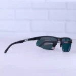عینک آفتابی مردانه پلیس نیم فریم شیشه جیوه ای قرمز 8787/1 - Image 3