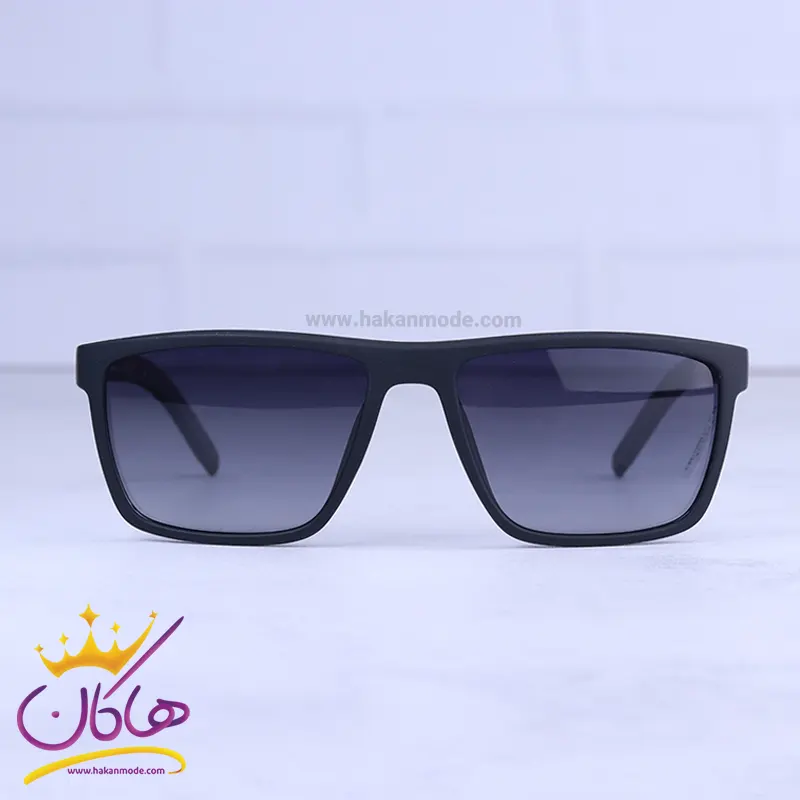Porsche-sunglasses-code-P8651.41.webp عینک آفتابی پورشه مردانه فریم مستطیل مشکی P8651/4 - Image 1