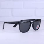 عینک آفتابی ری بن فریم مربع مشکی پلاریزه RB 4339/5 - Image 4