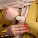 ساعت الگانس زنانه بند چرمی طلایی مدل 2035 - Image 4